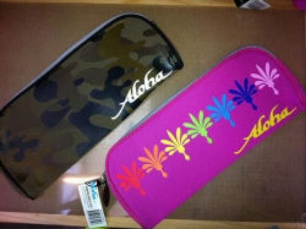 Picture of PENCIL CASE ALOHA WETSUIT DELUXE DESIGNE